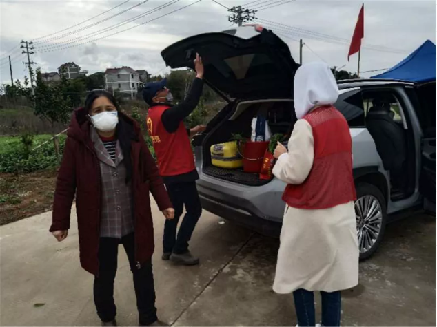 团市委“关爱团”志愿者服务专班|心系一线医护人员，守好“大后方”