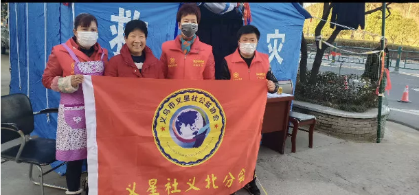 谢谢你们！战“疫”先锋！