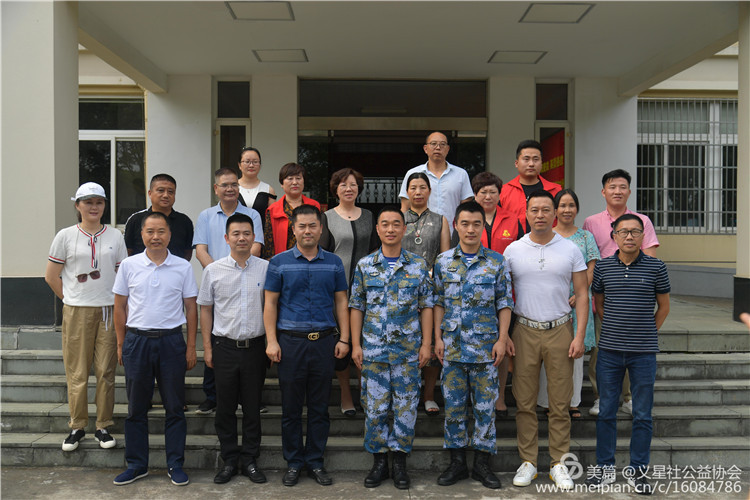 军民团结一家亲 八一慰问暖人心